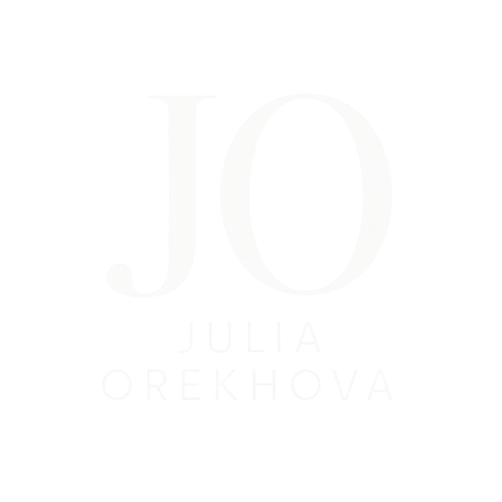 лого белый